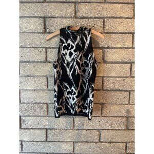 White House Black Market XS Sleeveless Black & White Knit Top With Beaded Collar